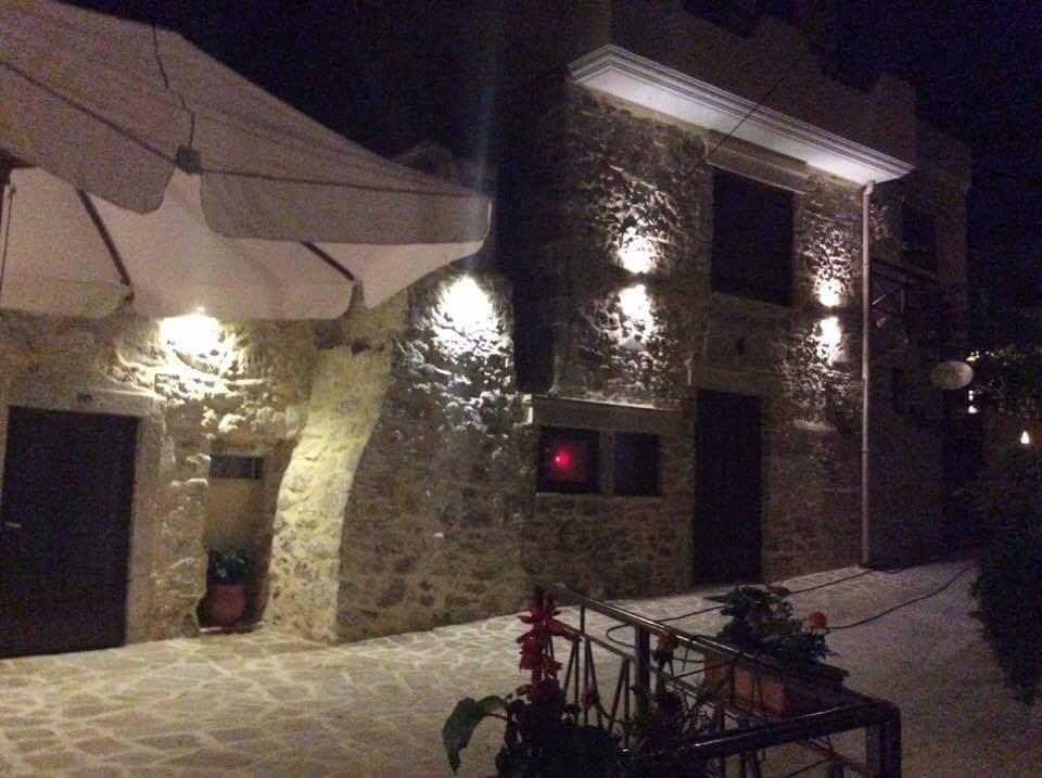 Apartmán Kritikies1 Pitsidia Exteriér fotografie
