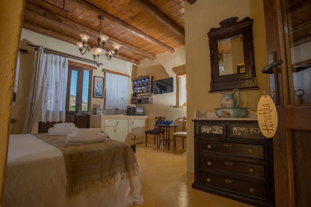 Apartmán Kritikies1 Pitsidia Exteriér fotografie